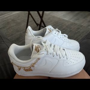 Nike Air Force 1s Gold “Lucky Charms”